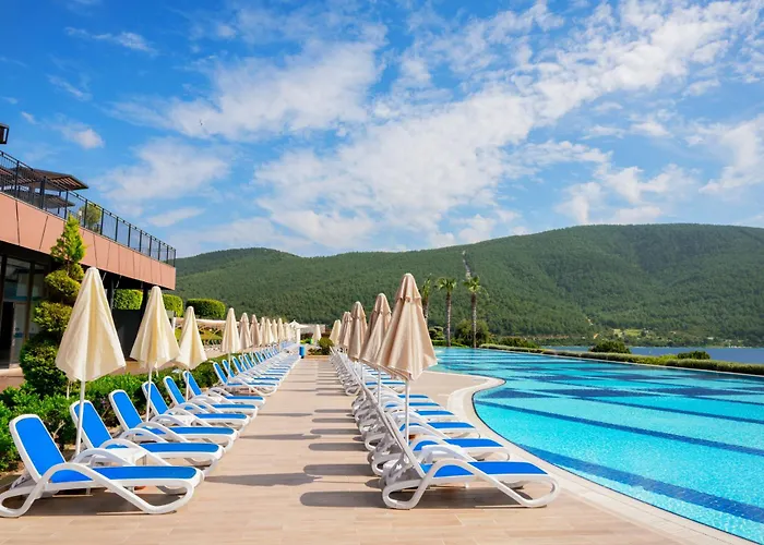 La Blanche Island Bodrum Курортный комплекс Гюверджинлик